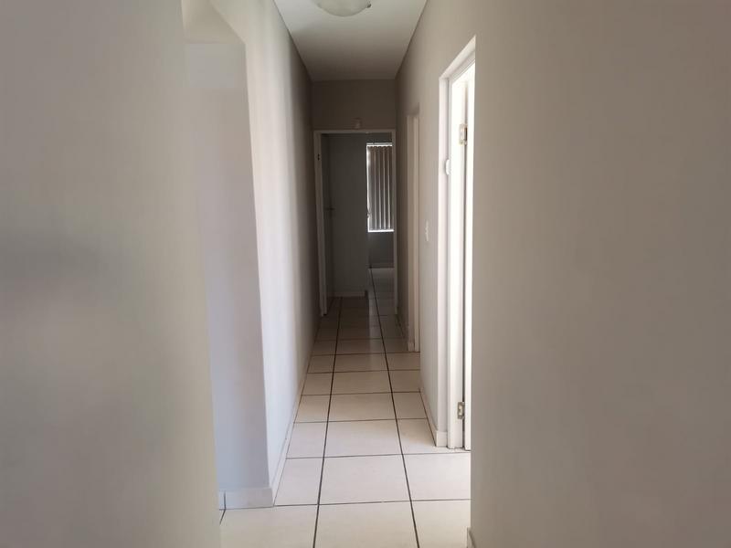 To Let 3 Bedroom Property for Rent in Hartenbos Western Cape